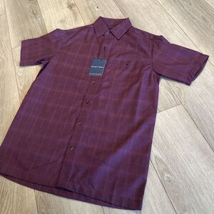 Preswick & Moore Men's Short Sleeve Button Down Easy‎ Care Shirt Cabernet Small